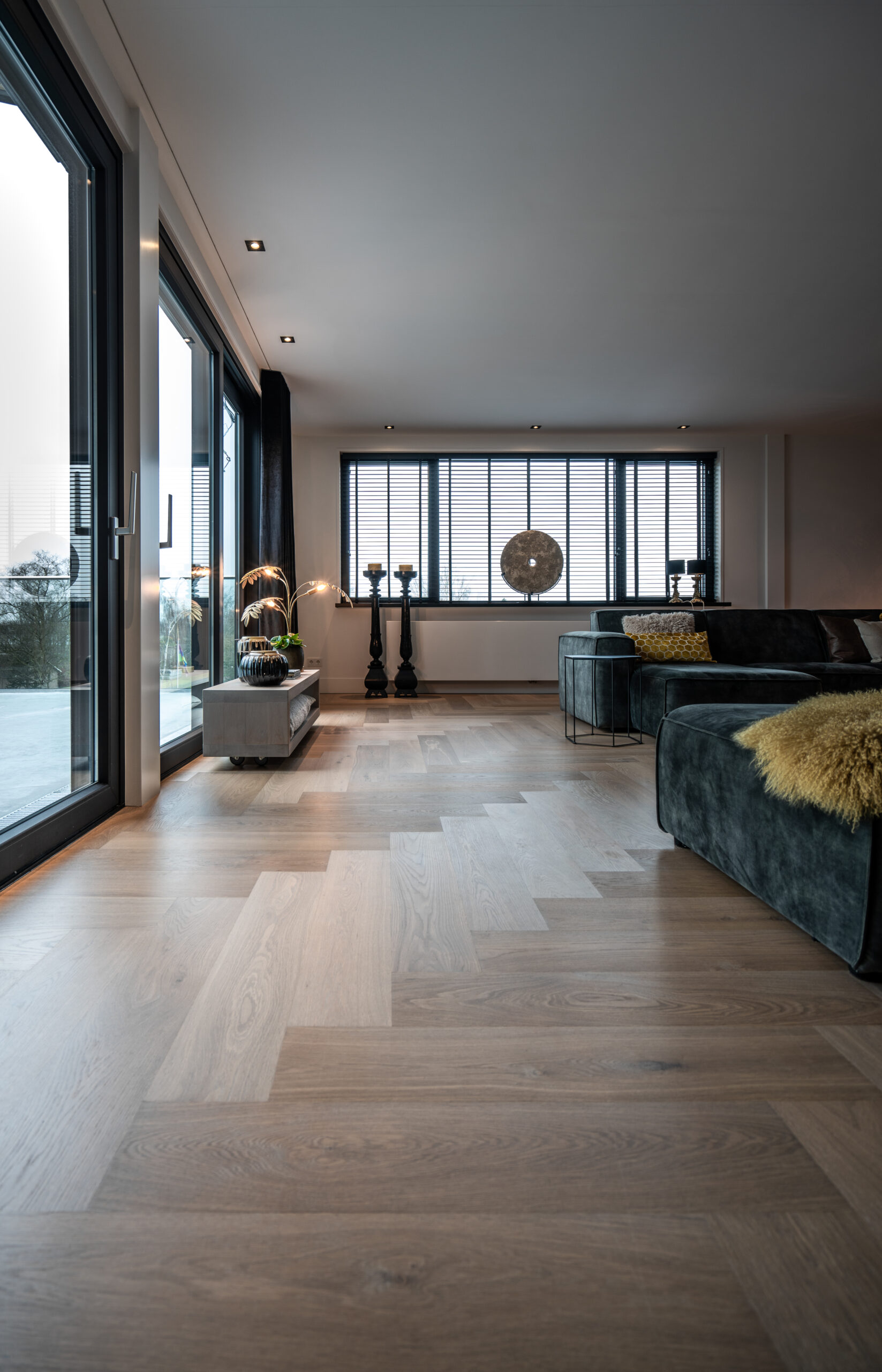 Sàn gỗ xương cá CASA Parquet trong không gian nội thất sang trọng